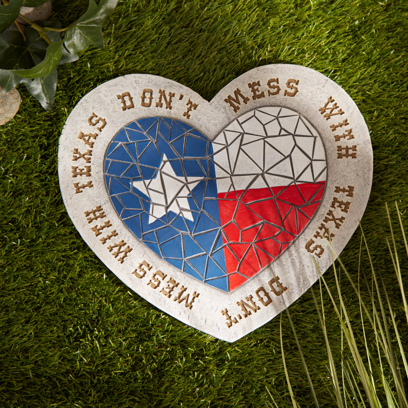 Texas Proud Stepping Stone - Don't Mess With Texas Heart Flag