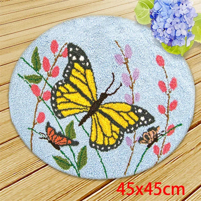Cute Bear Carpet Embroidery Latch Hook Kit Cartoon Animal Undefined Latch Hook Rug Button Pad Package Smyrna Package Carpet DIY