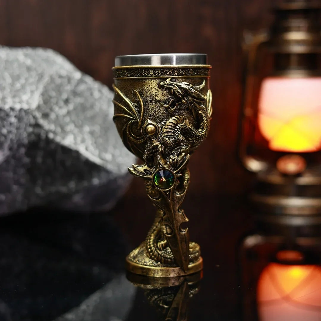 Medieval Dragon Sword Beer Mug Goblet Resin Stainless Steel Wine Glass Cocktail Glass Personalized Gift Bar Decoration Ornaments