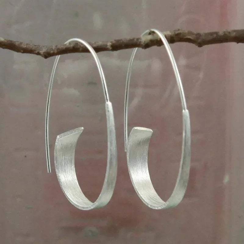 Simple Black Small Circle Hoop Earrings Gypsy Jewelry Antique Silver Color Spiral Metal Hook Earrings for Women