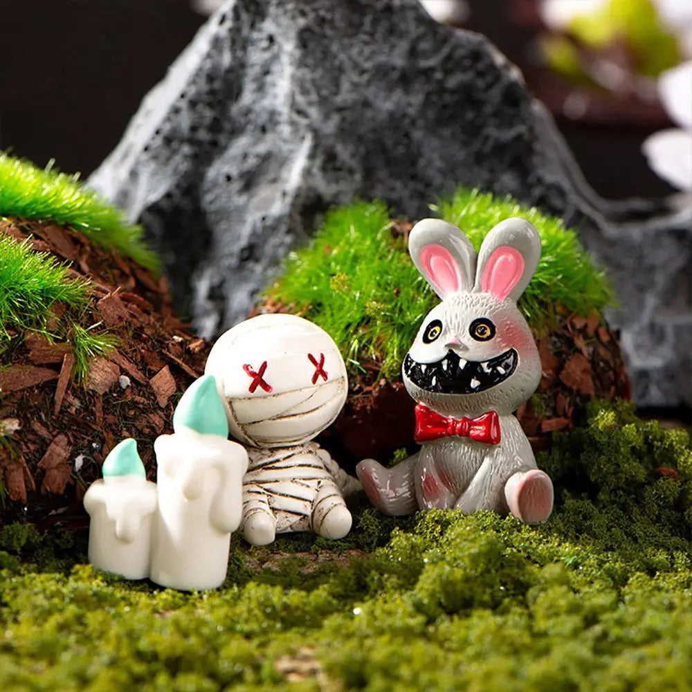 Mini Halloween Miniature Figurine Spider Bat Candle Skull Cartoon Scary Rabbit Statue Halloween Pranky Prop Desktop Knick-knack