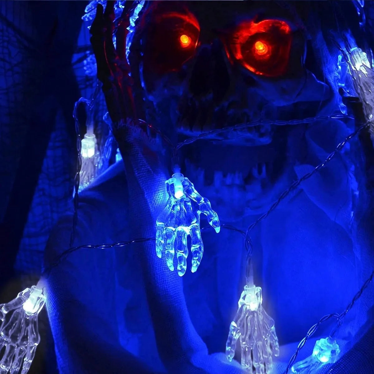 1pc 20LED Halloween Skeleton Hand Battery Powered String Light Horrible Atmosphere Skull Hand Lamp For Home Patry Yard Decor