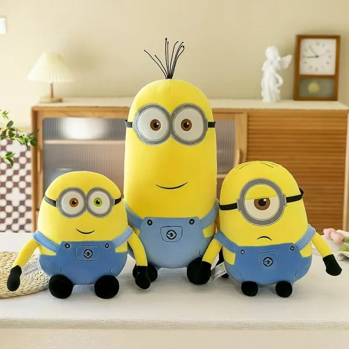 Kawaii Minions Plush Toys – 30-40cm Soft Dolls for Birthday Gift