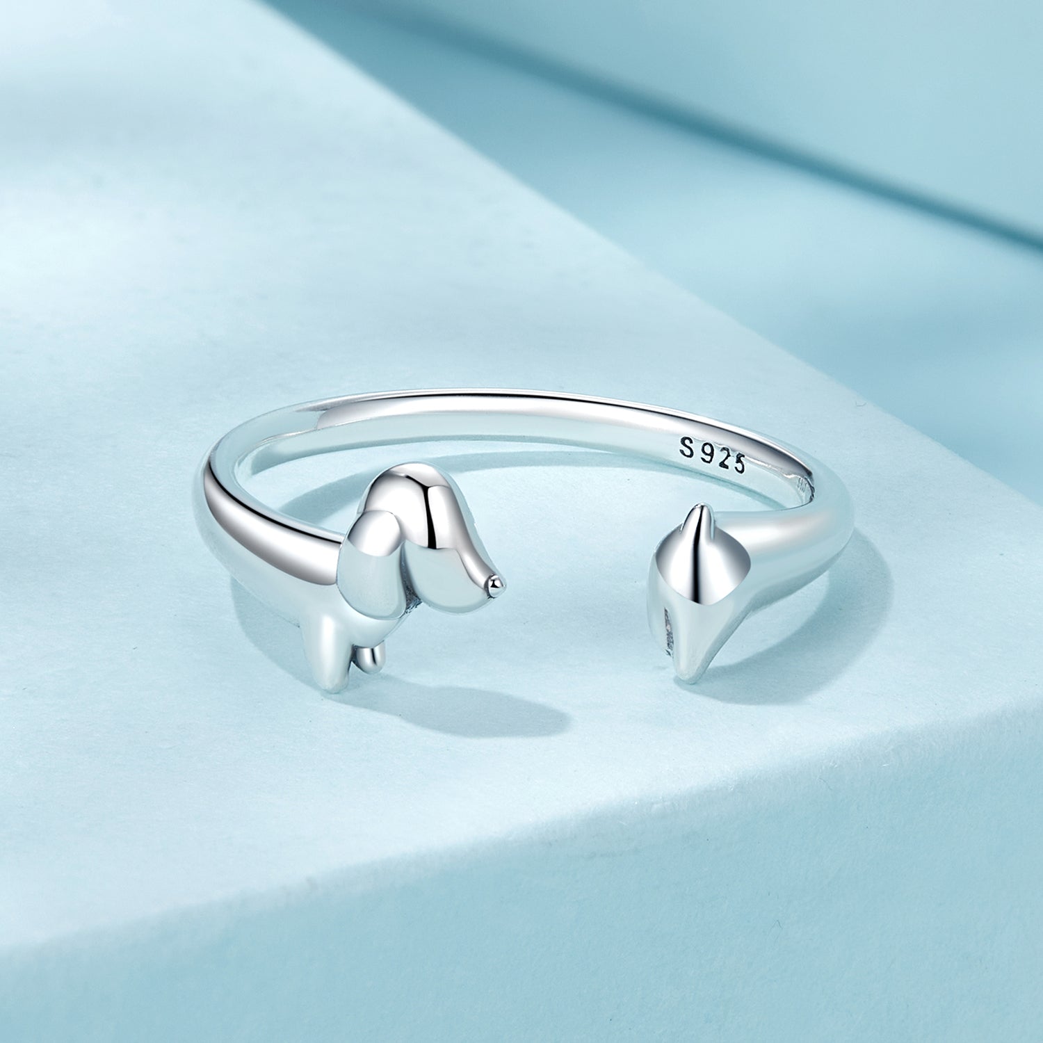 925 Sterling Silver Oxidized 1.8mm Width Elegant Style E Ring