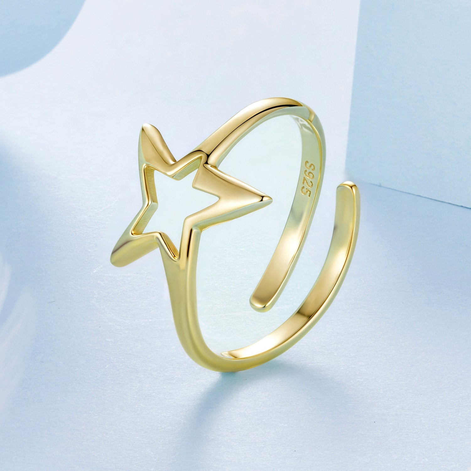 925 Sterling Silver Plated Gold 1.40cm Star Ring