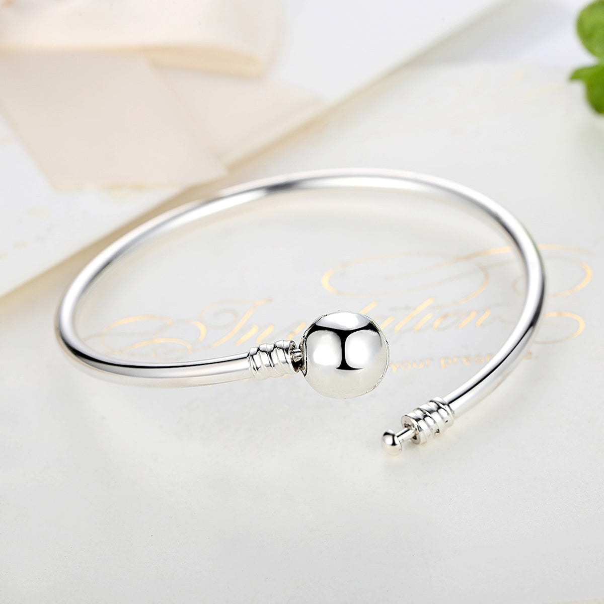 925 Sterling Silver 5.8CM Diameter and 0.3CM Thick Bracelet for Women