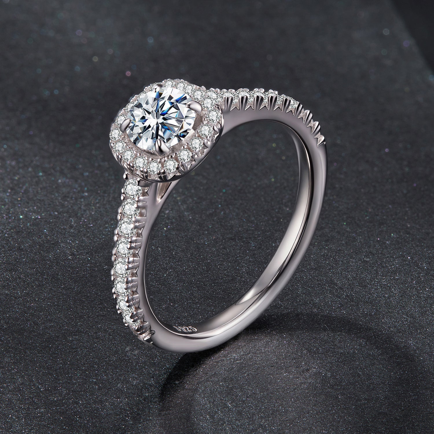 925 Sterling Silver Moissanite 0.5 Carat Ring for Women - Size 6