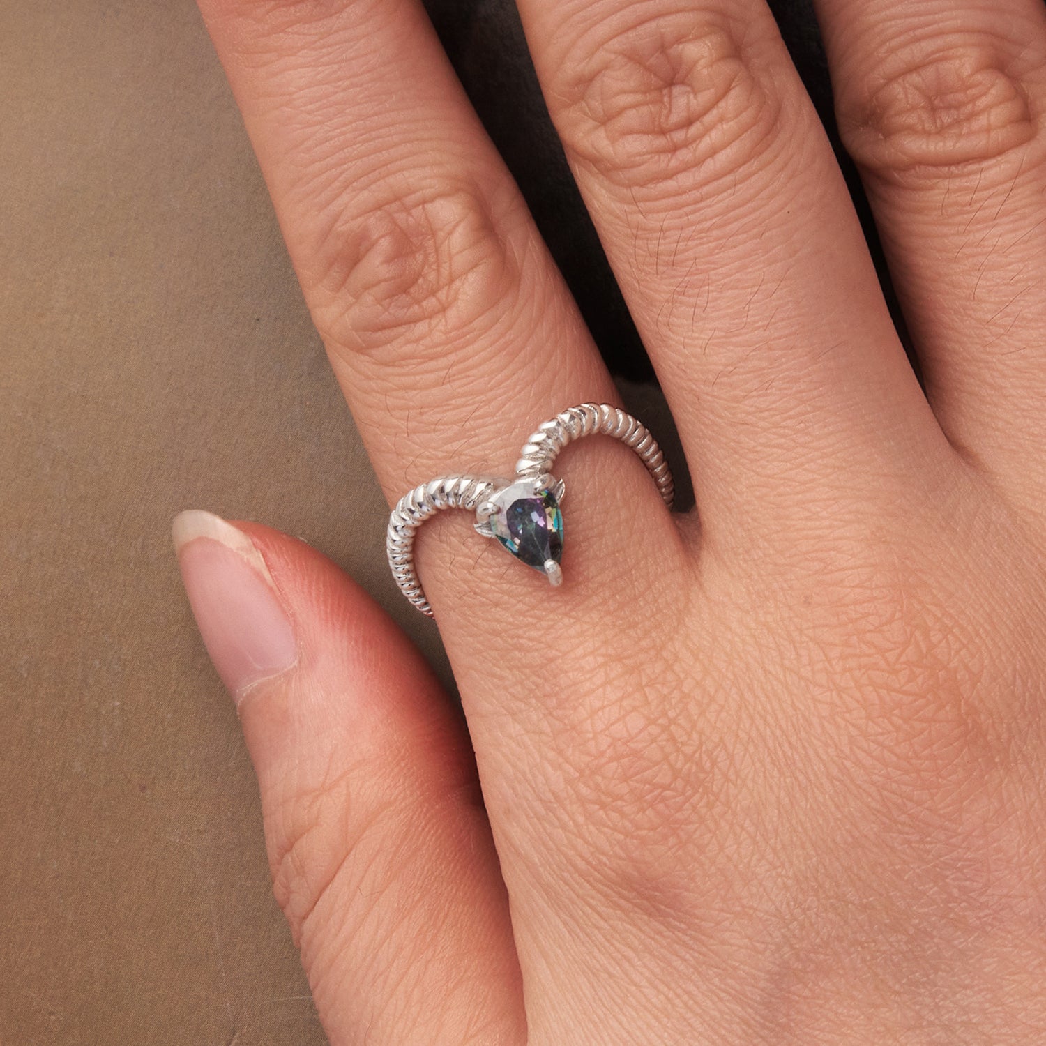 925 Sterling Silver Ring with Transparent Glass - Stylish E | 0.2cm Width for Women