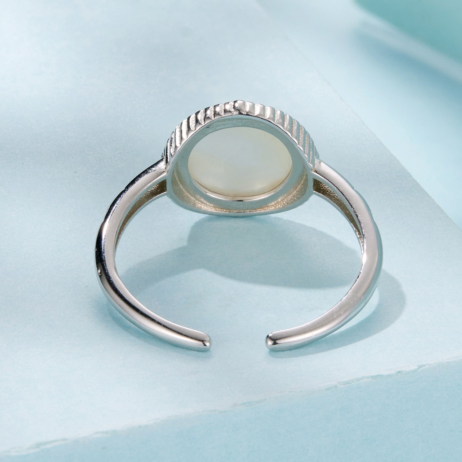 925 Sterling Silver White Gold-Plated Ring with Nacre Pendant - Style E for Women