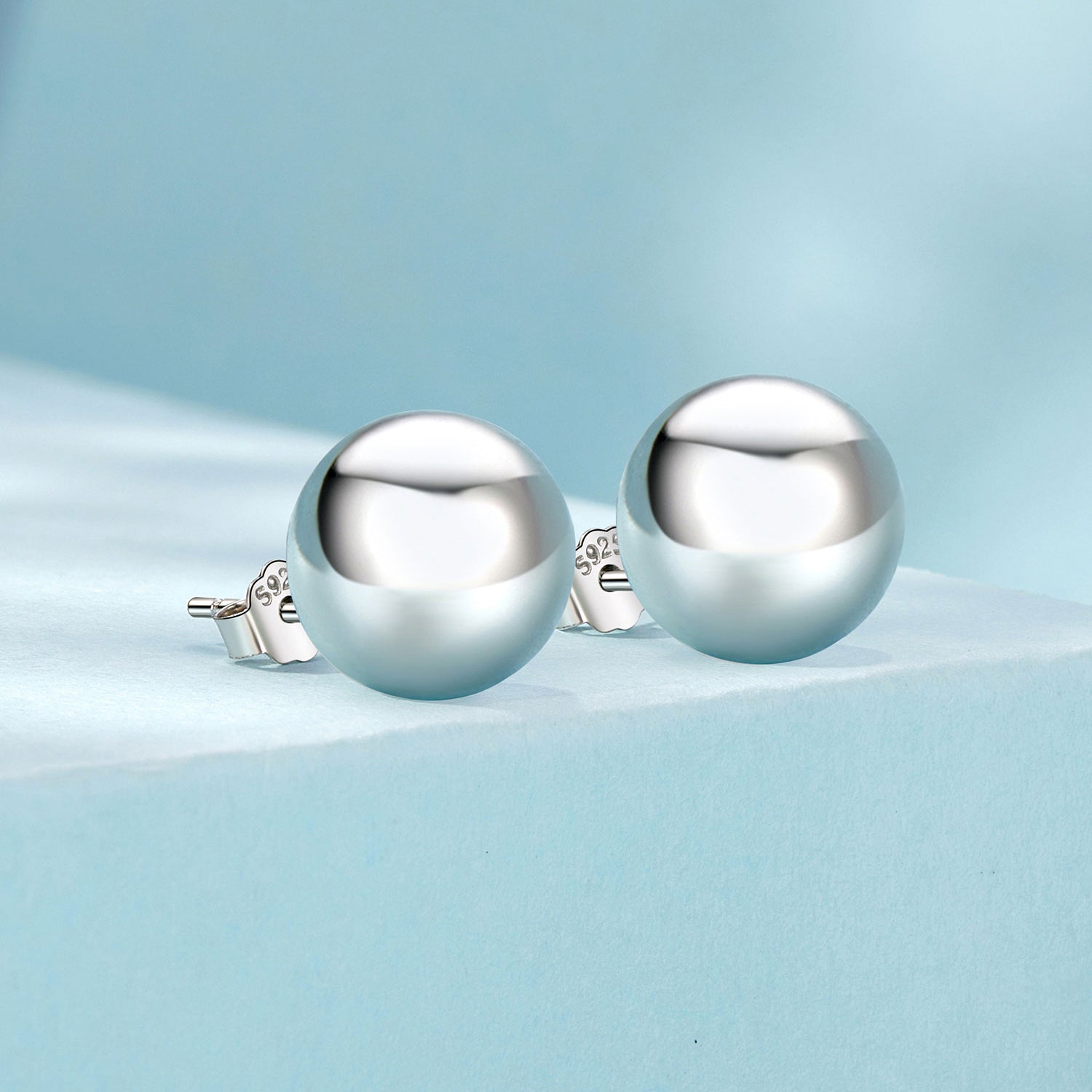 925 Sterling Silver Plated White Gold Earrings - 10mm for Women