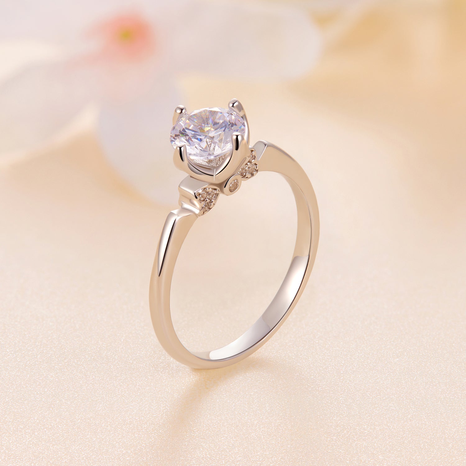 925 Sterling Silver 1.0 Carat Moissanite Ring in Size 8