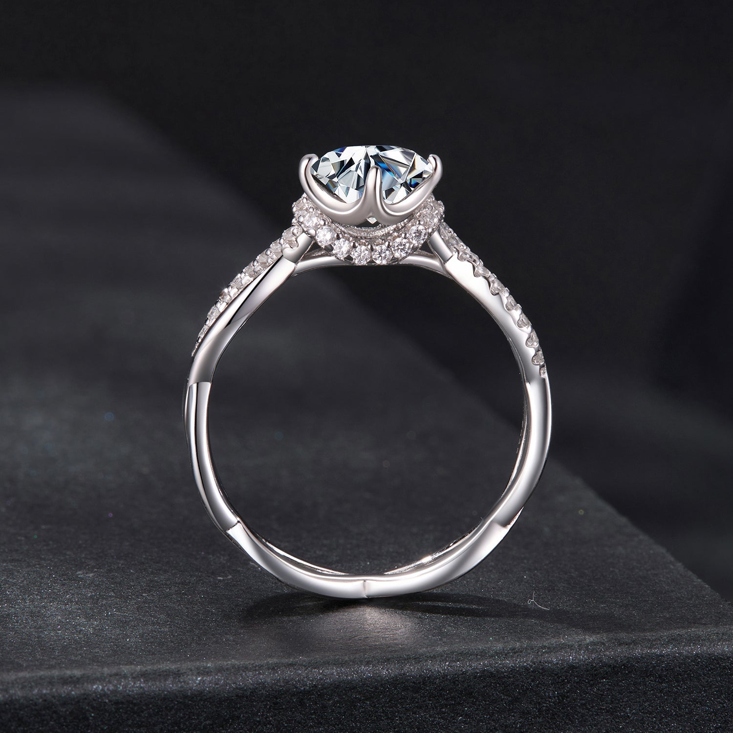 925 Sterling Silver Moissanite Ring in Size 7 with Pavé Setting for Women