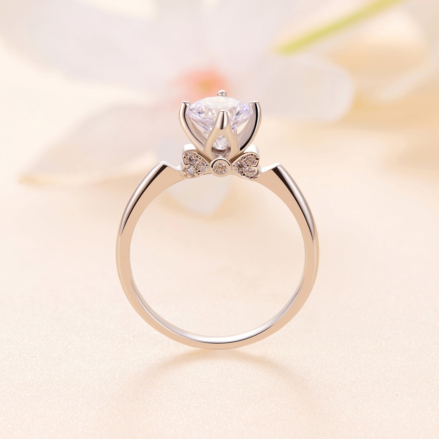 925 Sterling Silver 1.0 Carat Moissanite Ring in Size 8