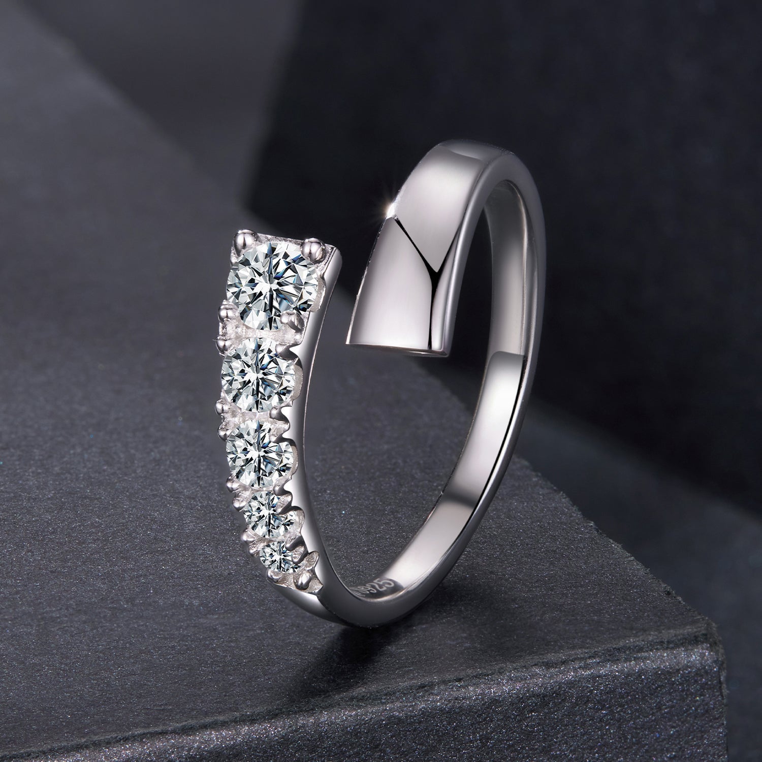 925 Sterling Silver Moissanite Ring Size E