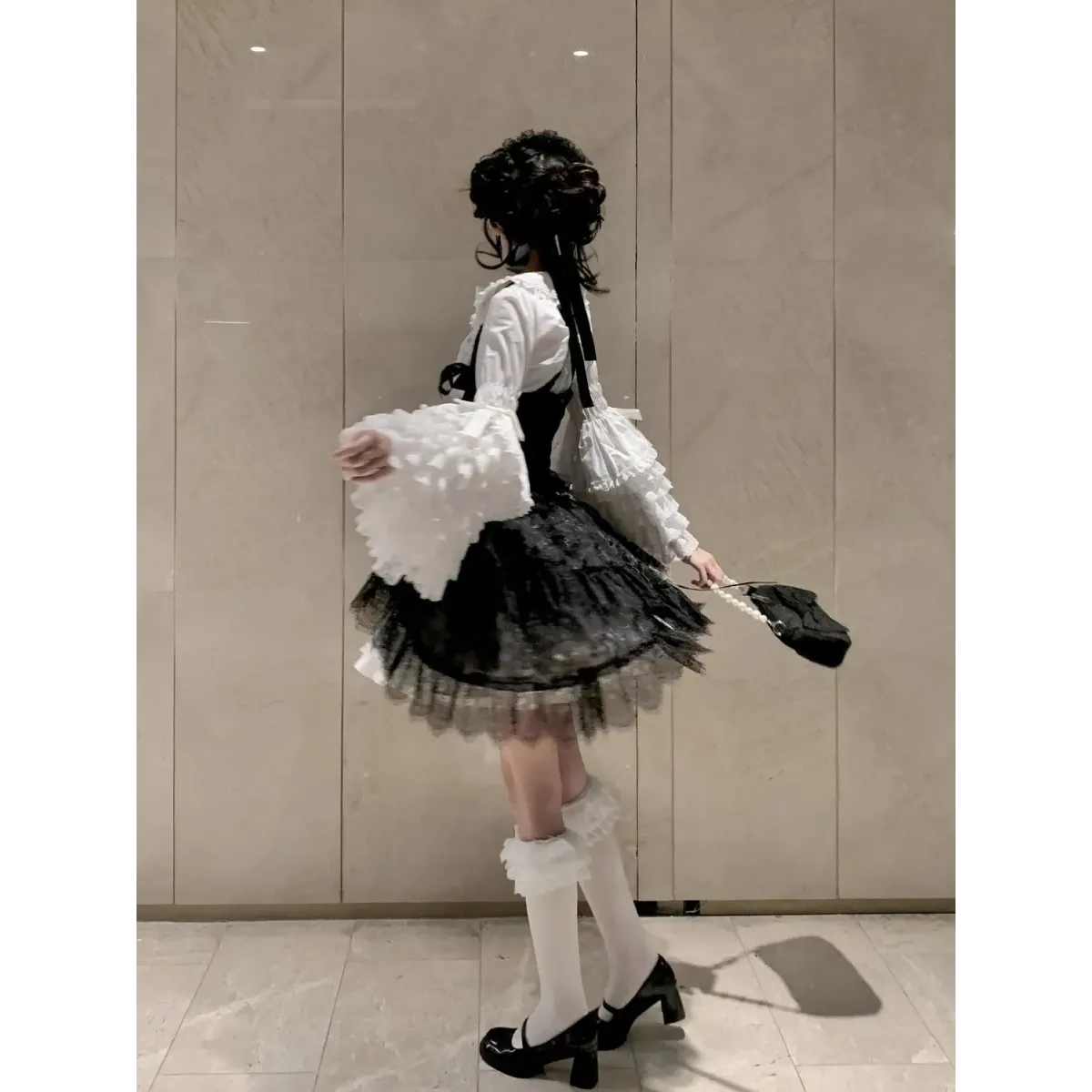 Kawaii Flare Sleeve Bow Blouse