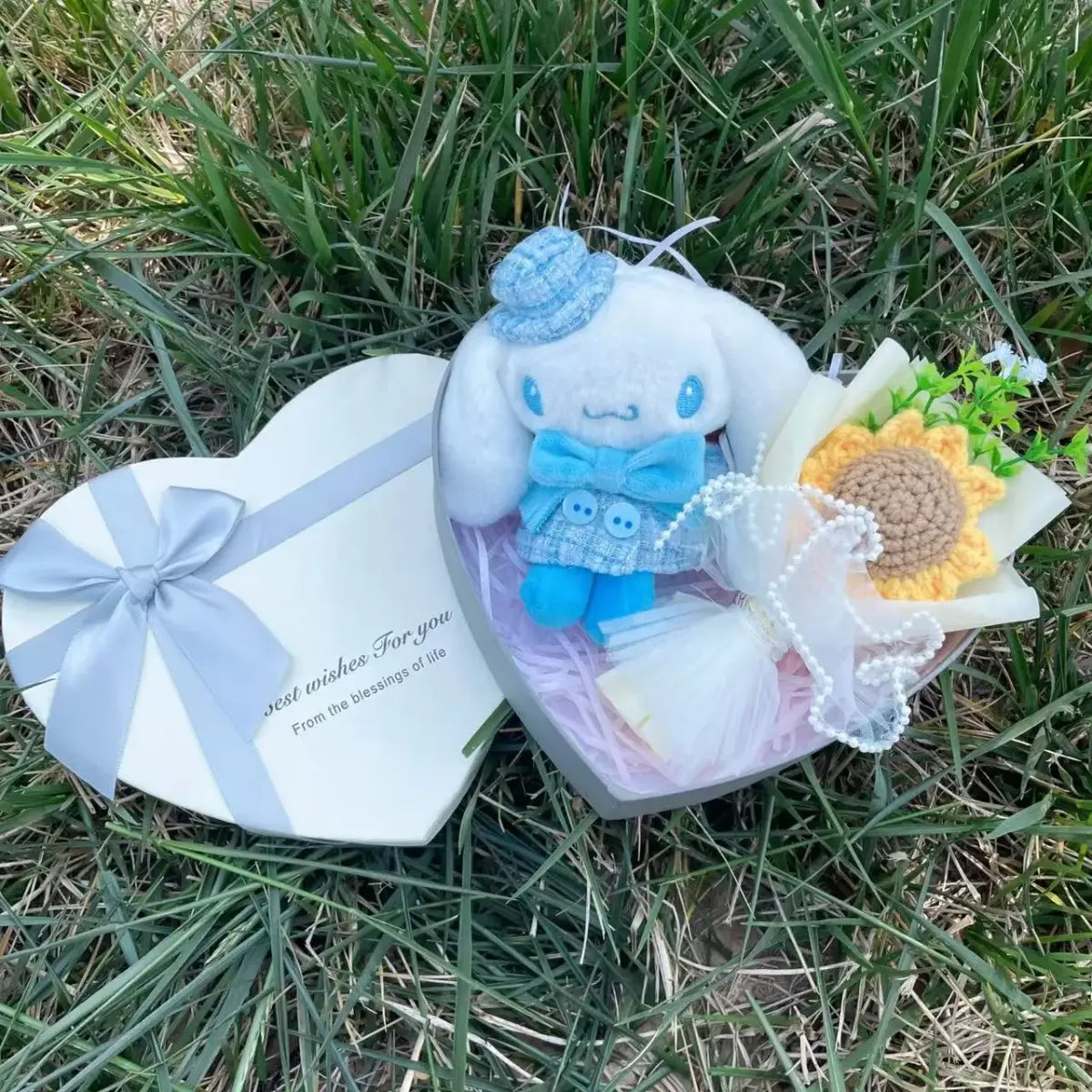 Kawaii Plush Gift Box – Kuromi, My Melody, Hello Kitty Heart Box Gift Set