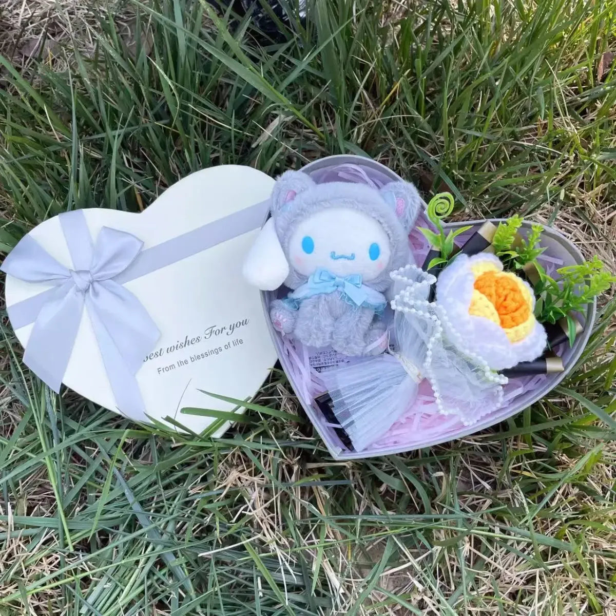 Kawaii Plush Gift Box – Kuromi, My Melody, Hello Kitty Heart Box Gift Set