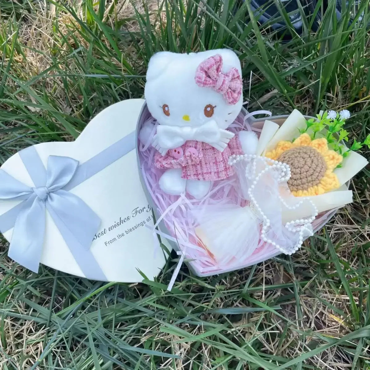 Kawaii Plush Gift Box – Kuromi, My Melody, Hello Kitty Heart Box Gift Set