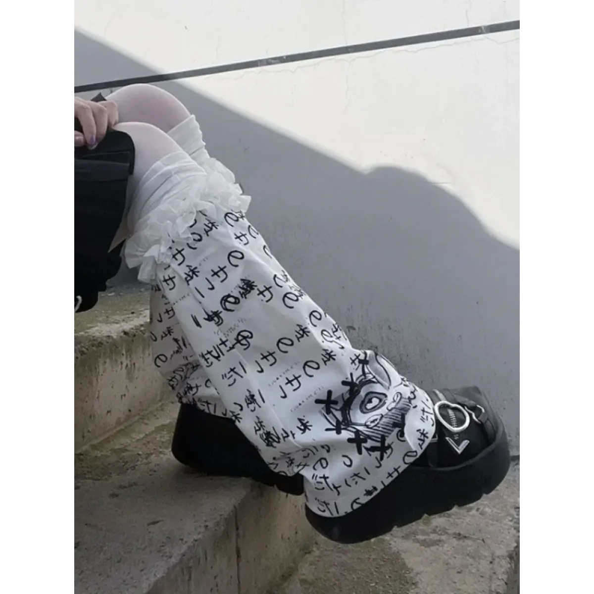 Black & White Harajuku Leg Warmers – Gothic Print & Lace Trim