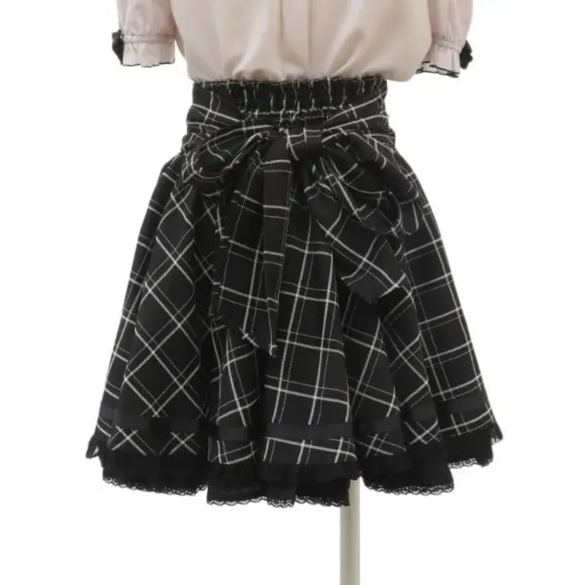 High Waist Lolita Skirt – Lace Trim & Bow Detail