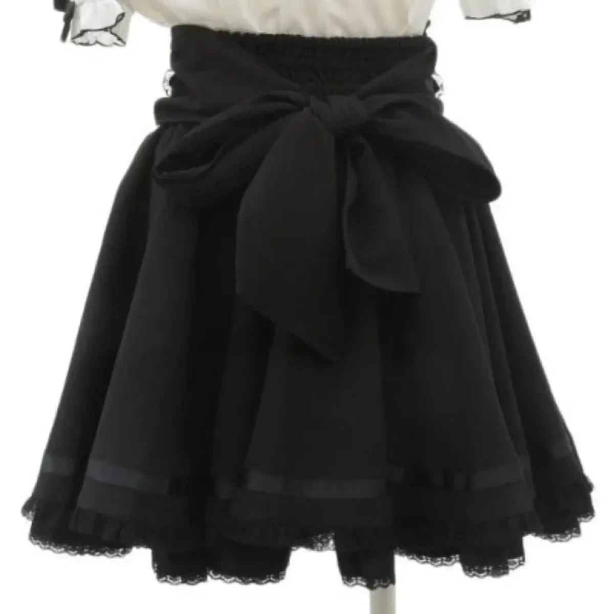 High Waist Lolita Skirt – Lace Trim & Bow Detail