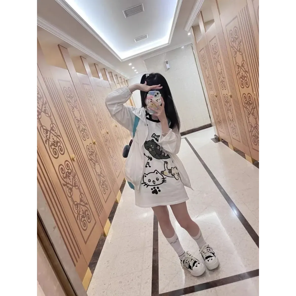 Off-Shoulder Cat Print T-Shirt – Kawaii Y2K Grunge Top