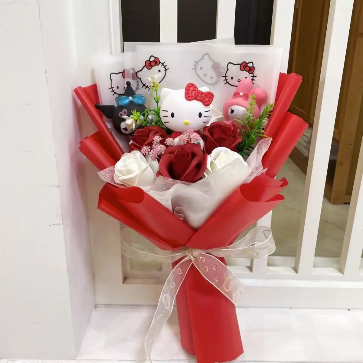Hello Kitty Sanrio Character Bouquet – Kawaii Gift for Valentine’s, Birthday