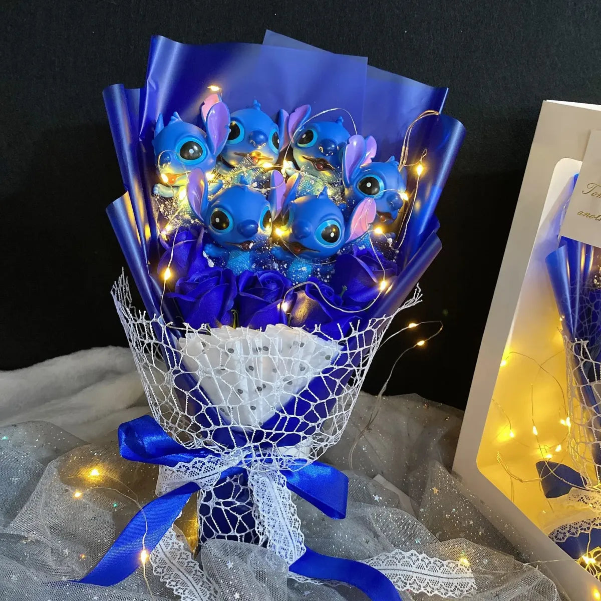 LED Light Hello Kitty Bouquet - My Melody, Cinnamoroll, Kuromi Edition