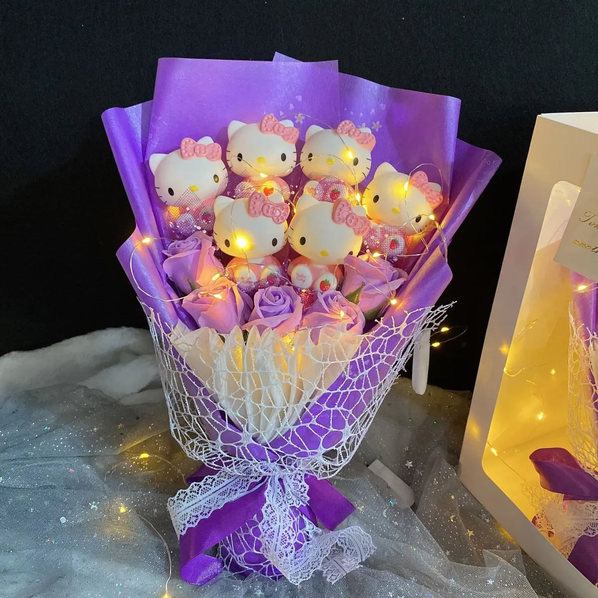 LED Light Hello Kitty Bouquet - My Melody, Cinnamoroll, Kuromi Edition