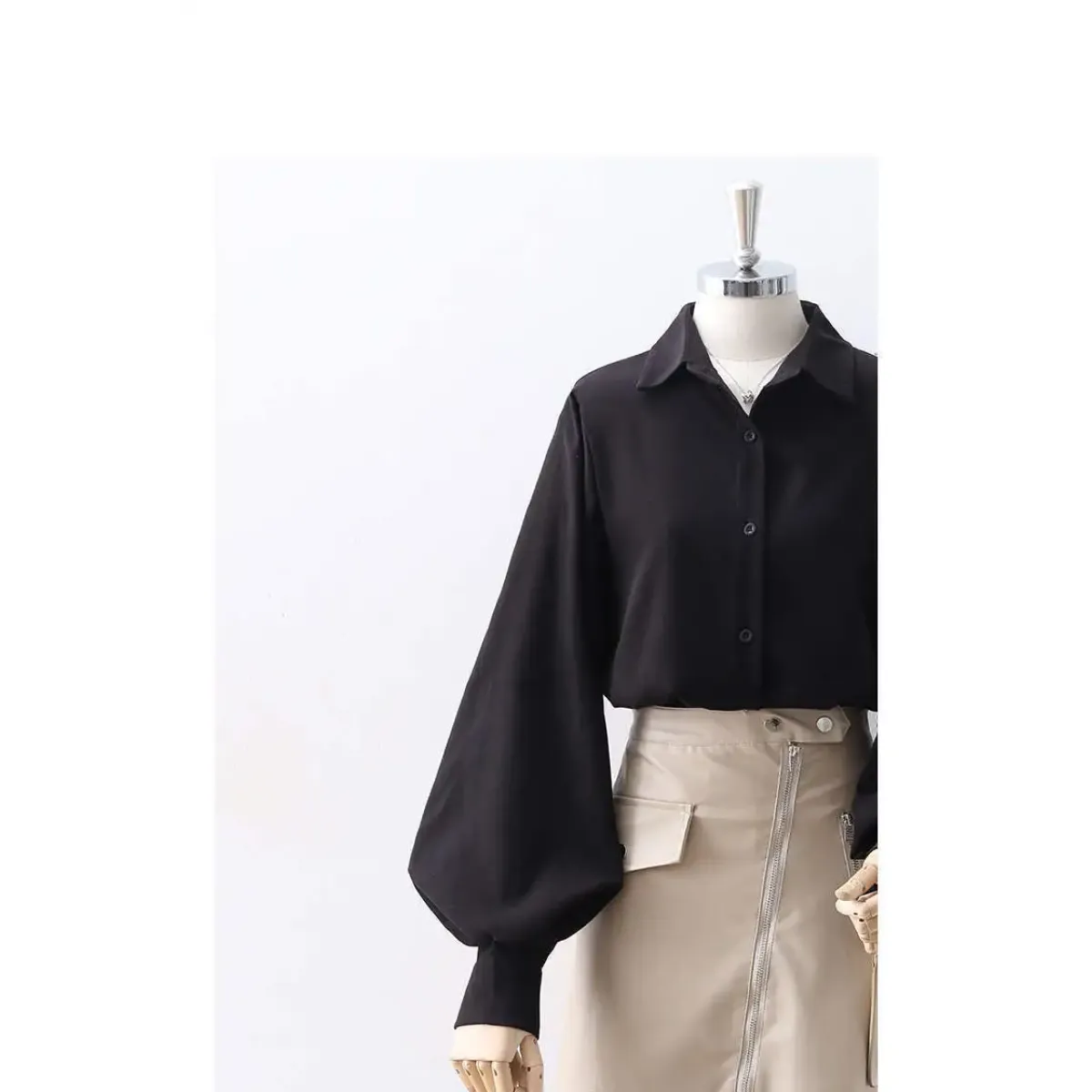 Lantern Sleeve Blouse – Elegant Vintage Button-Up Shirt