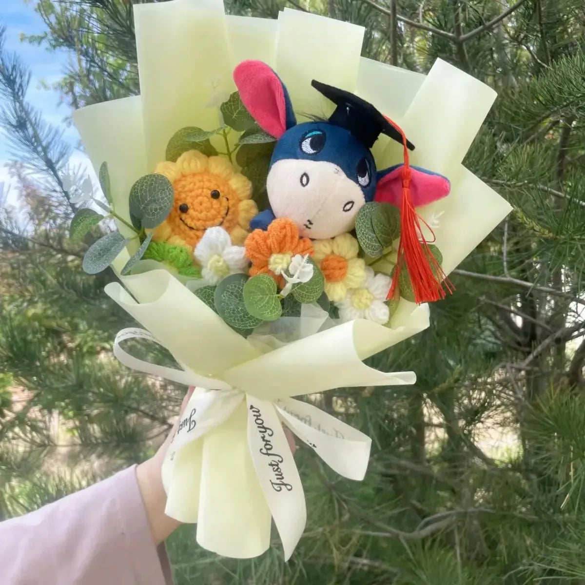 Kawaii Graduation Plush Bouquet – Cartoon Bear & Sunflower Gift Set