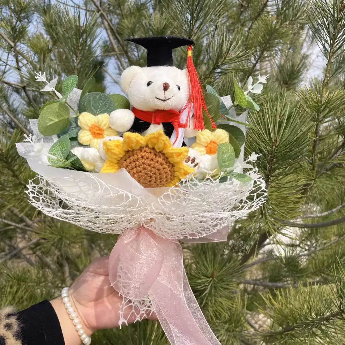 Kawaii Graduation Plush Bouquet – Cartoon Bear & Sunflower Gift Set