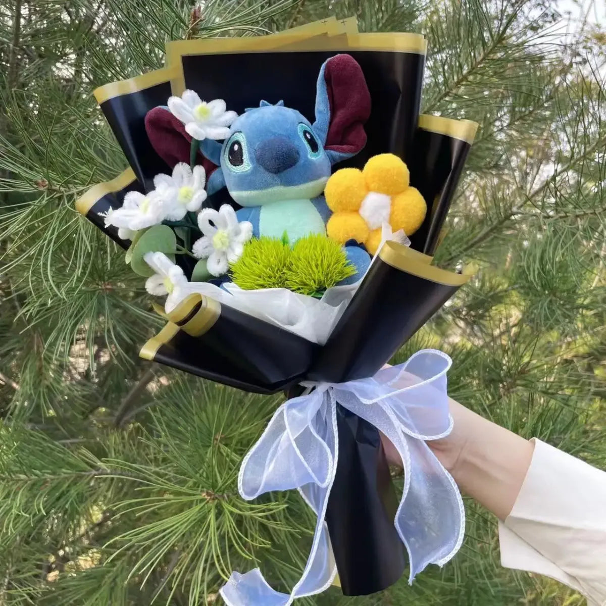 Kawaii Eeyore & Flower Plush Bouquet – Cute Valentine’s or Birthday Gift