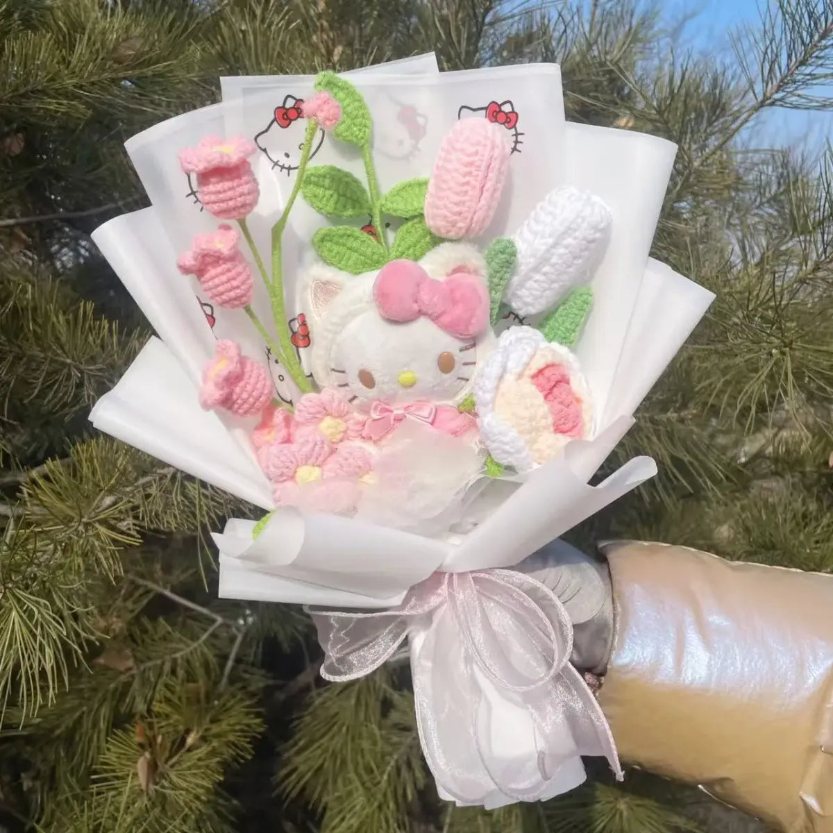 Sanrio Plush Flower Bouquet – Valentine & Graduation Gift