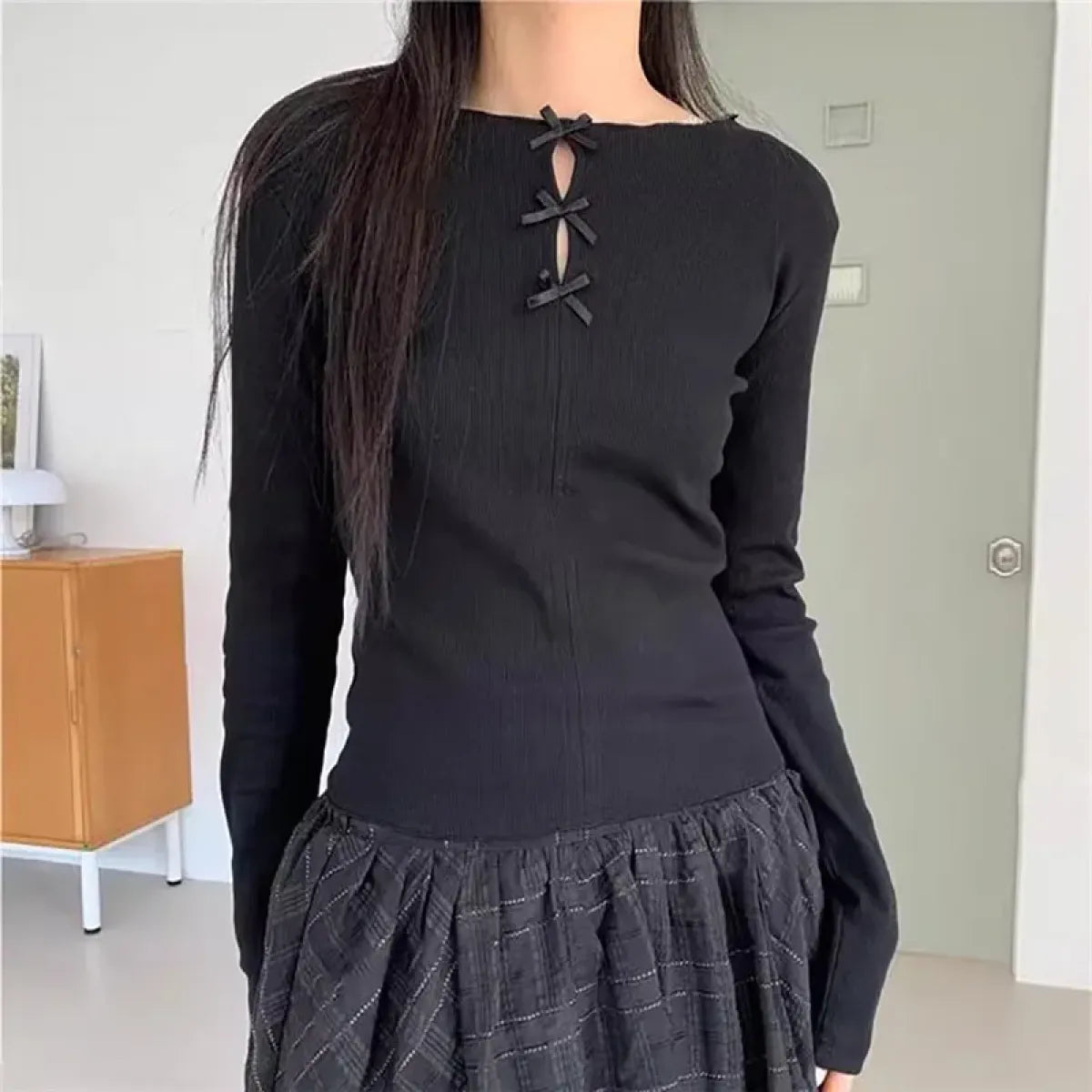 Ribbed Bow Tie Knit Top – Y2K E-Girl Slim Fit Long Sleeve Tee