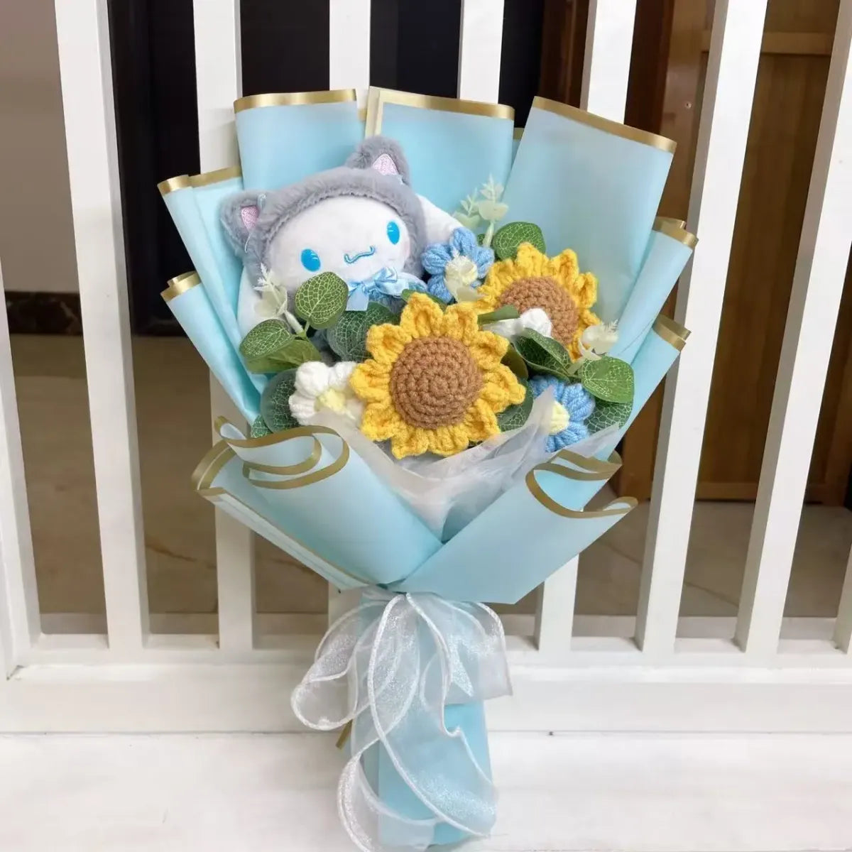 Sanrio Plush Flower Bouquet – Hello Kitty & Kuromi Gift Set