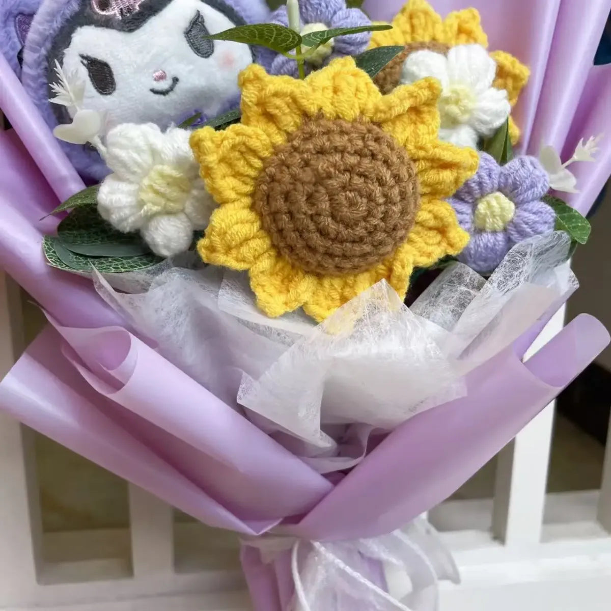 Sanrio Plush Flower Bouquet – Hello Kitty & Kuromi Gift Set