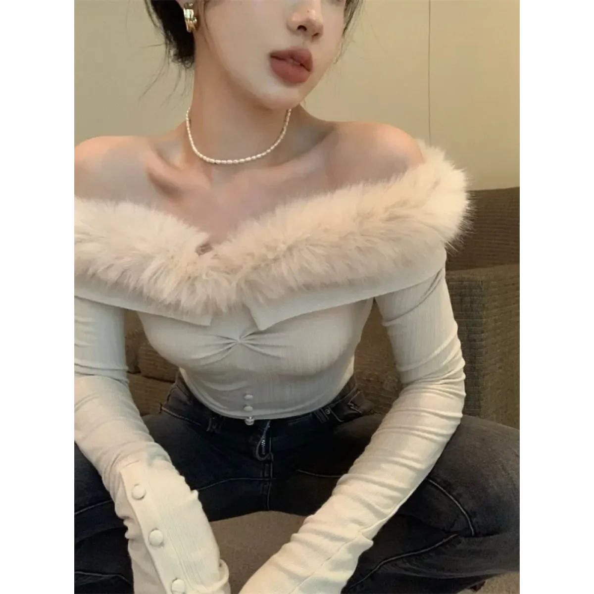 Off Shoulder Plush Trim Top – Y2K E-Girl Slim Fit Autumn Pullover