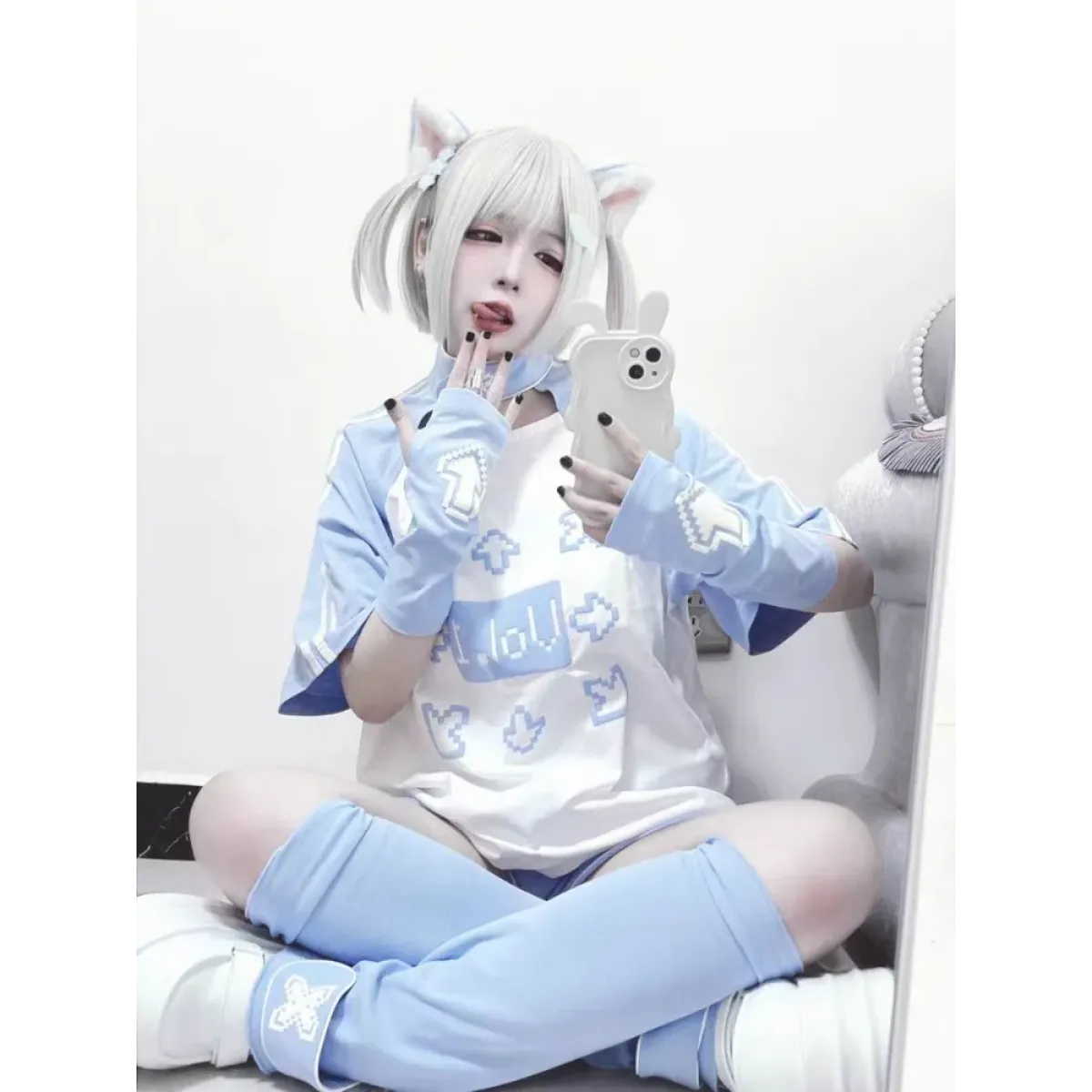 Blue & White Kawaii Harajuku Tops – Y2K Anime Print Top