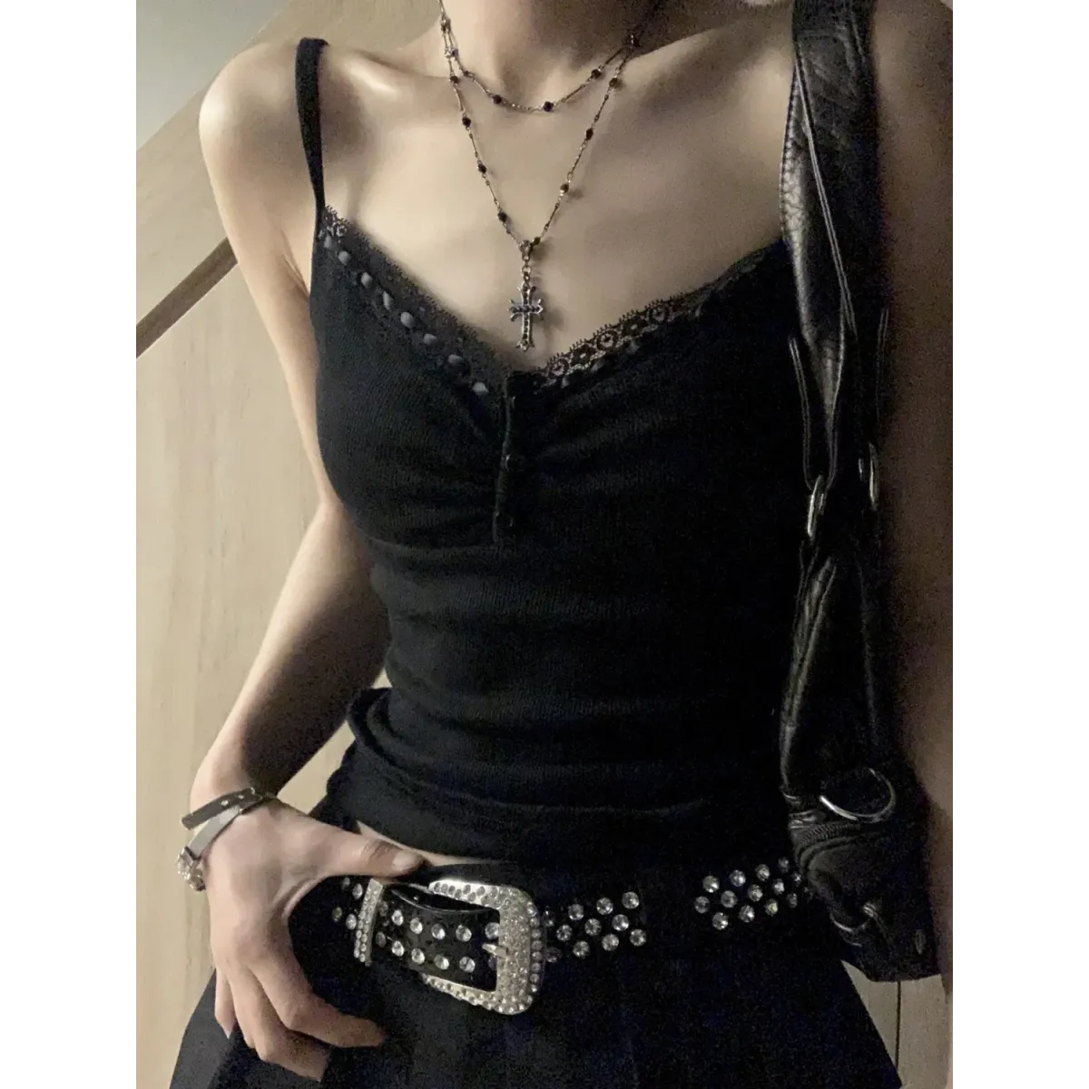 Black Lace Trim Tank Top – Y2K Gothic Coquette Punk Grunge Crop Top