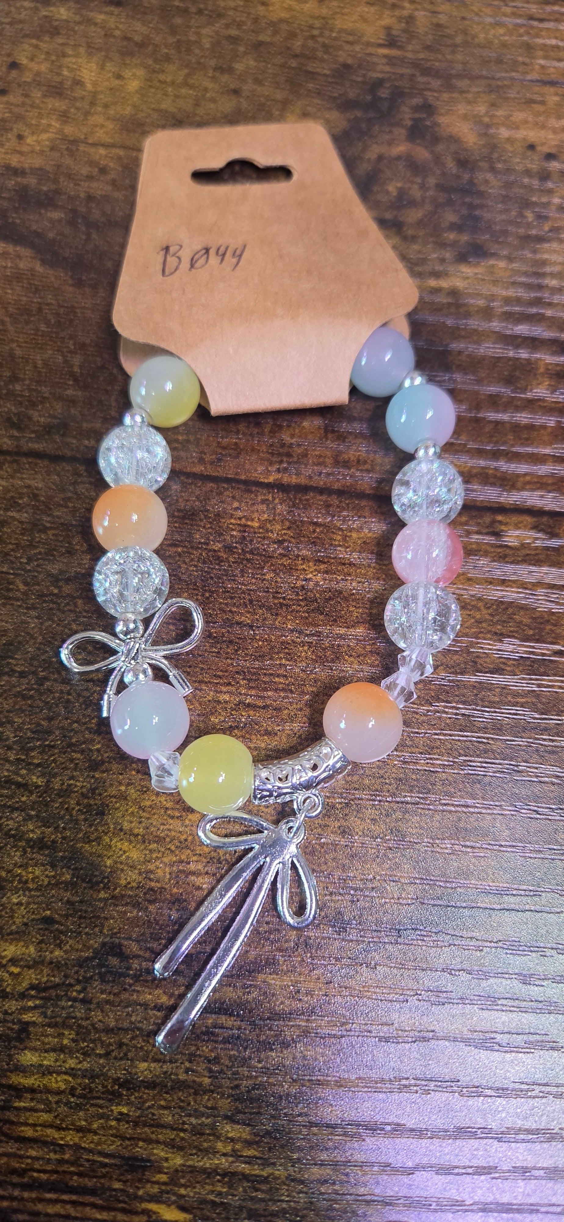 Bracelet B044