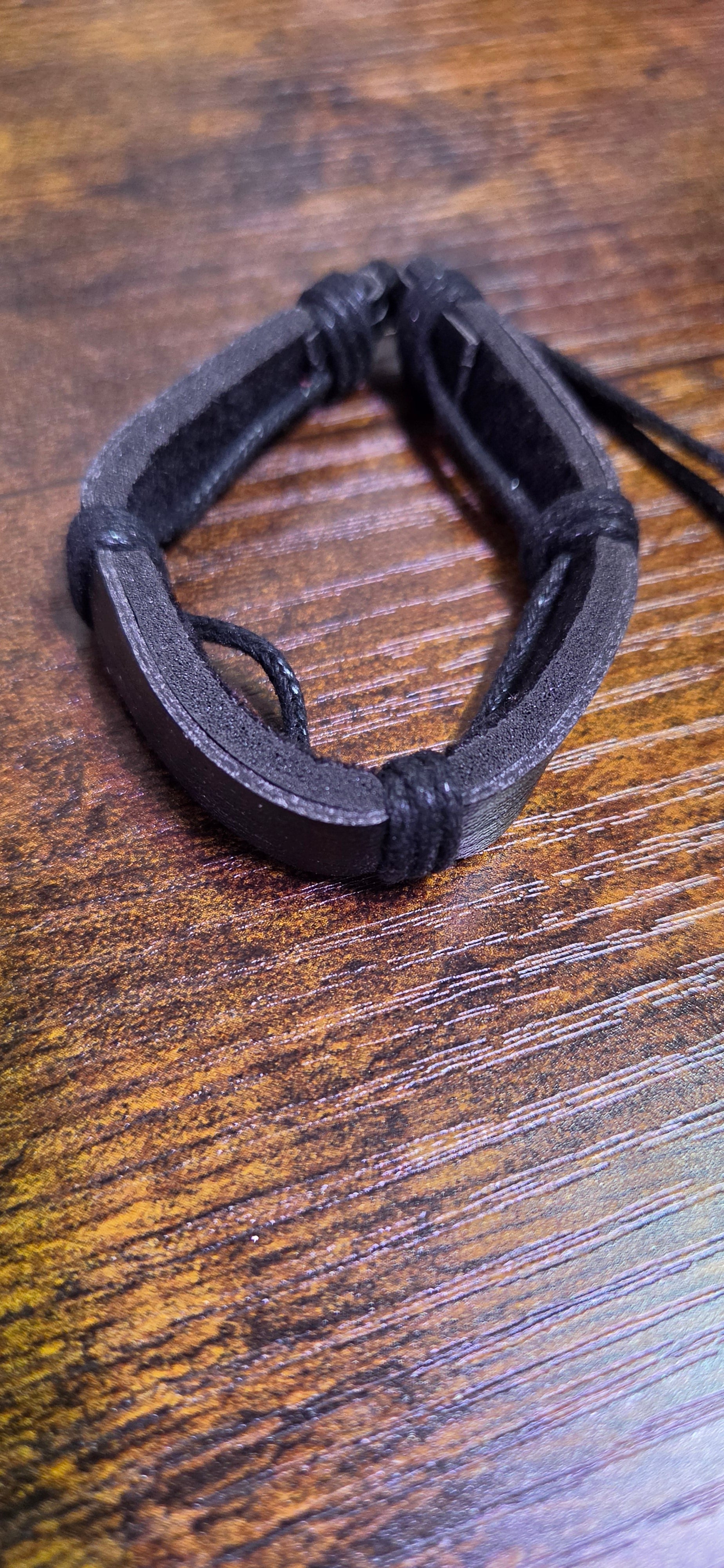 Bracelet B103
