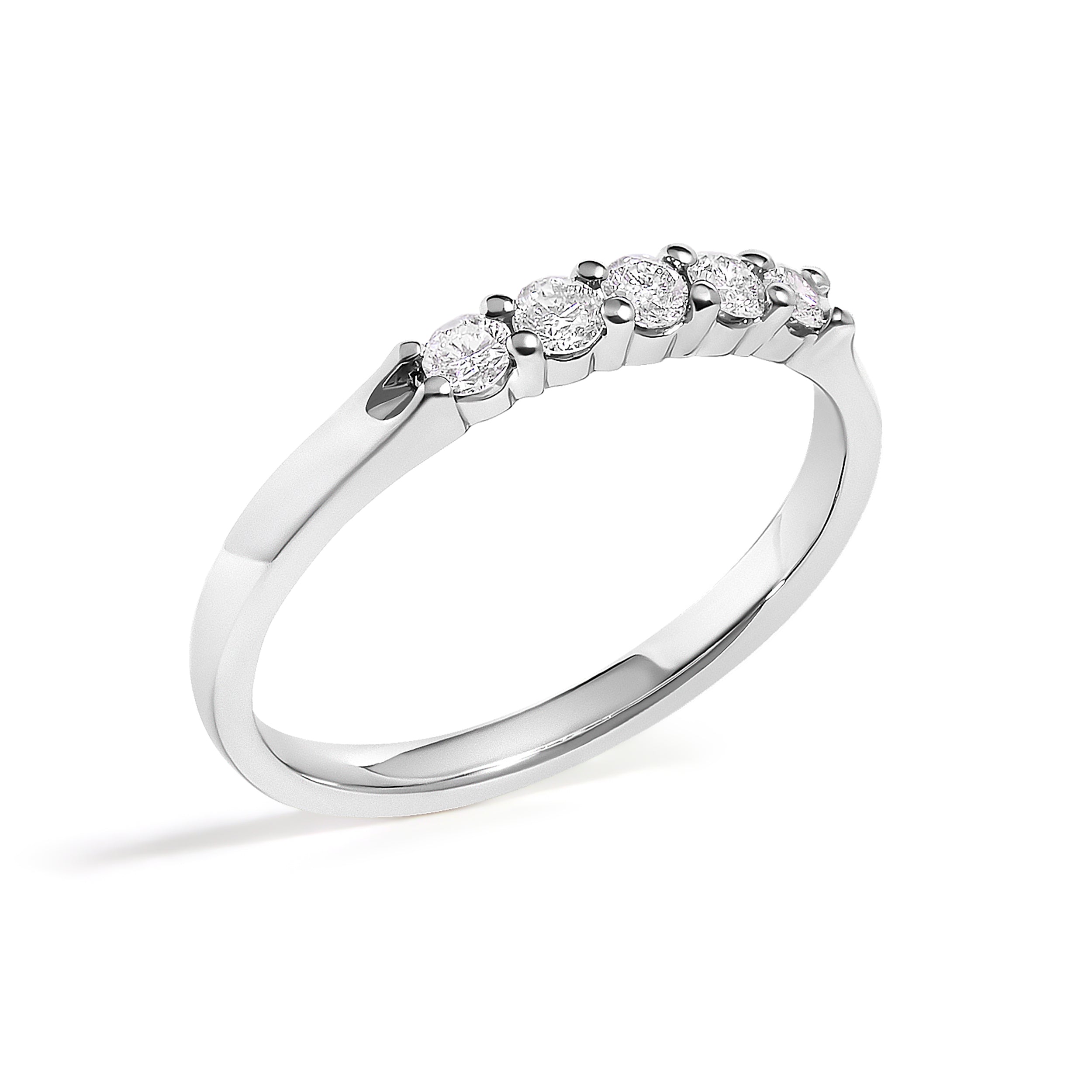 14K White Gold 1/4 Cttw  Diamond 5 Stone Band Ring
