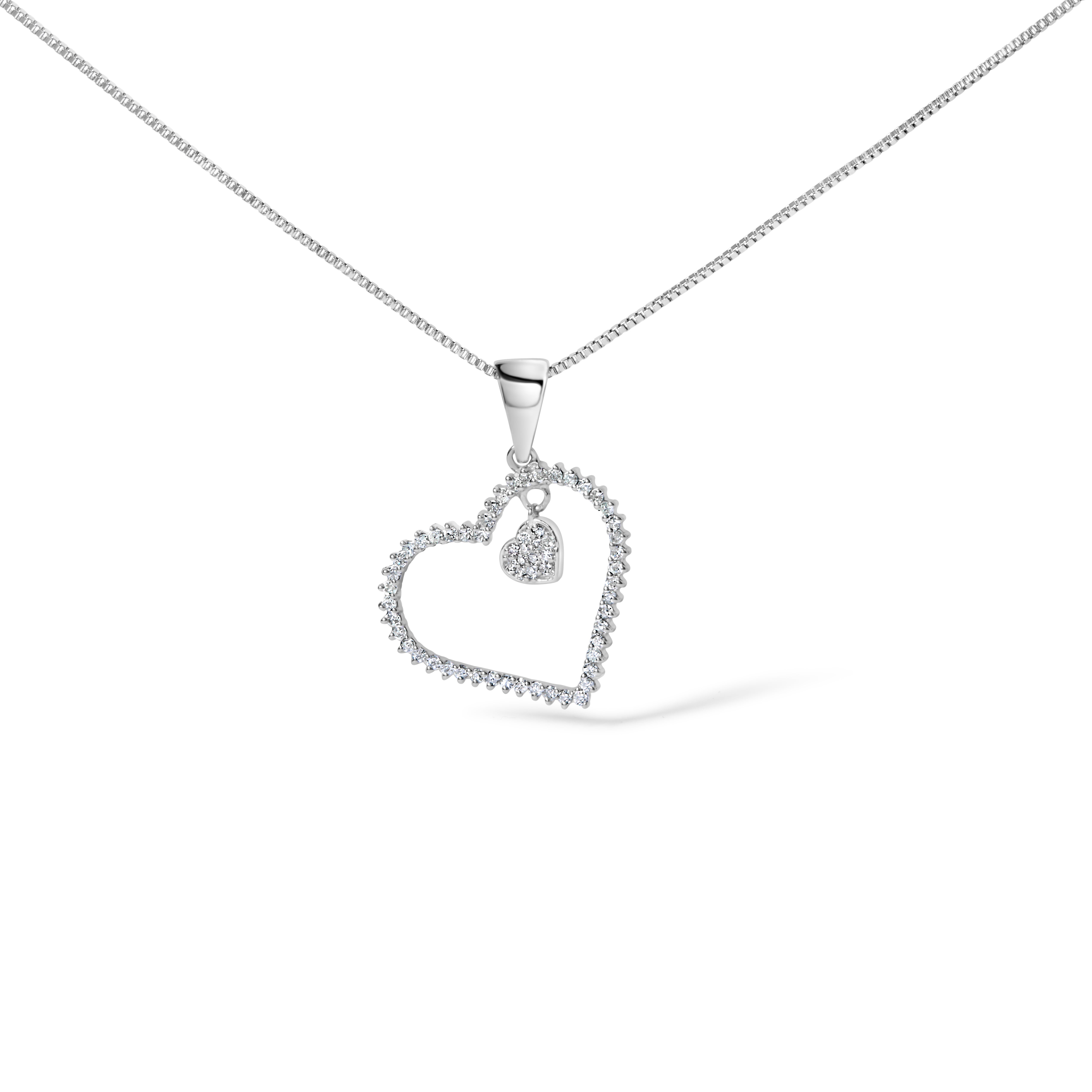 925 Sterling Silver 1/3ct TDW Diamond Heart Pendant Necklace