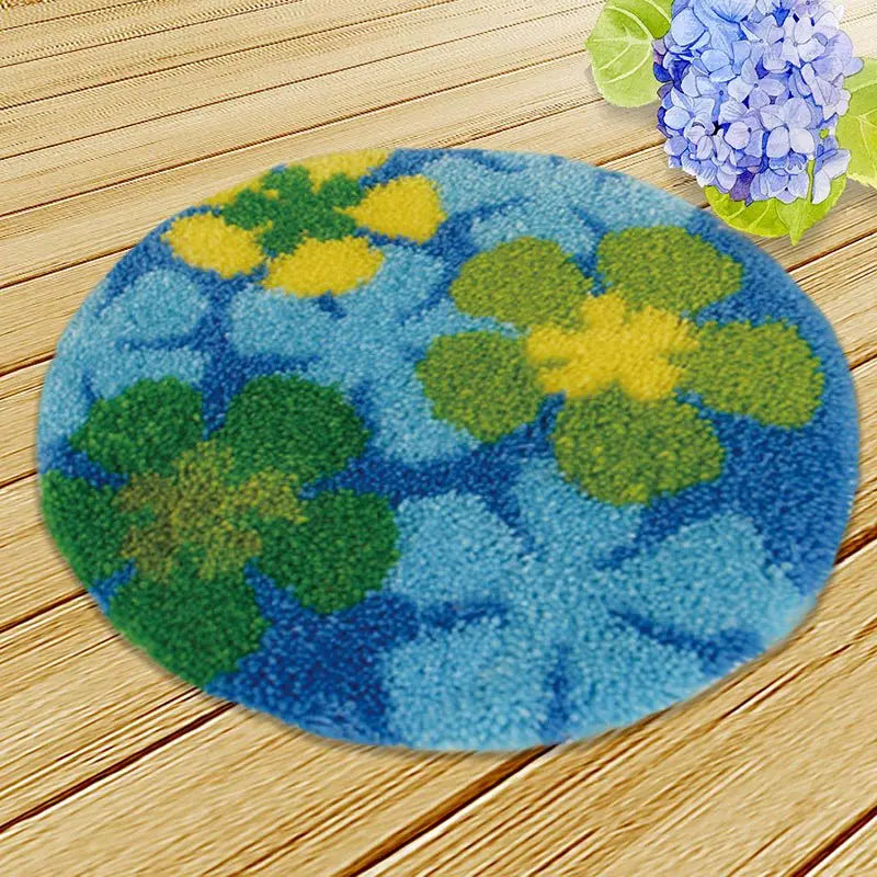 New Decorative Flower Carpet Crocheting Kit DIY Cushion Carpet Flower Latch Hook Rug Kit Needlework Crocheting Embroidery