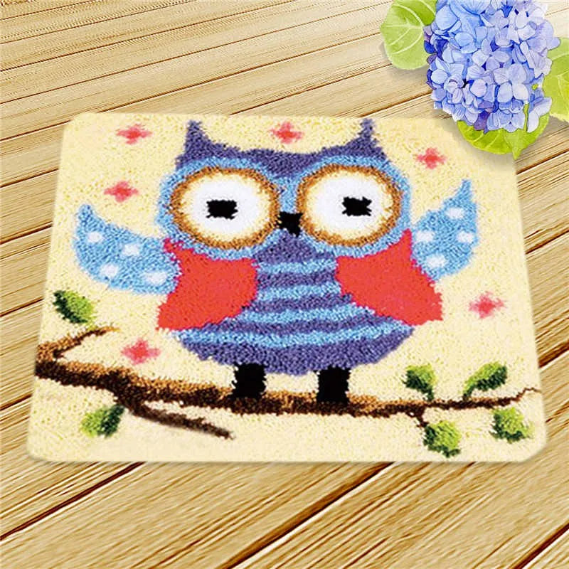New Decorative Flower Carpet Crocheting Kit DIY Cushion Carpet Flower Latch Hook Rug Kit Needlework Crocheting Embroidery