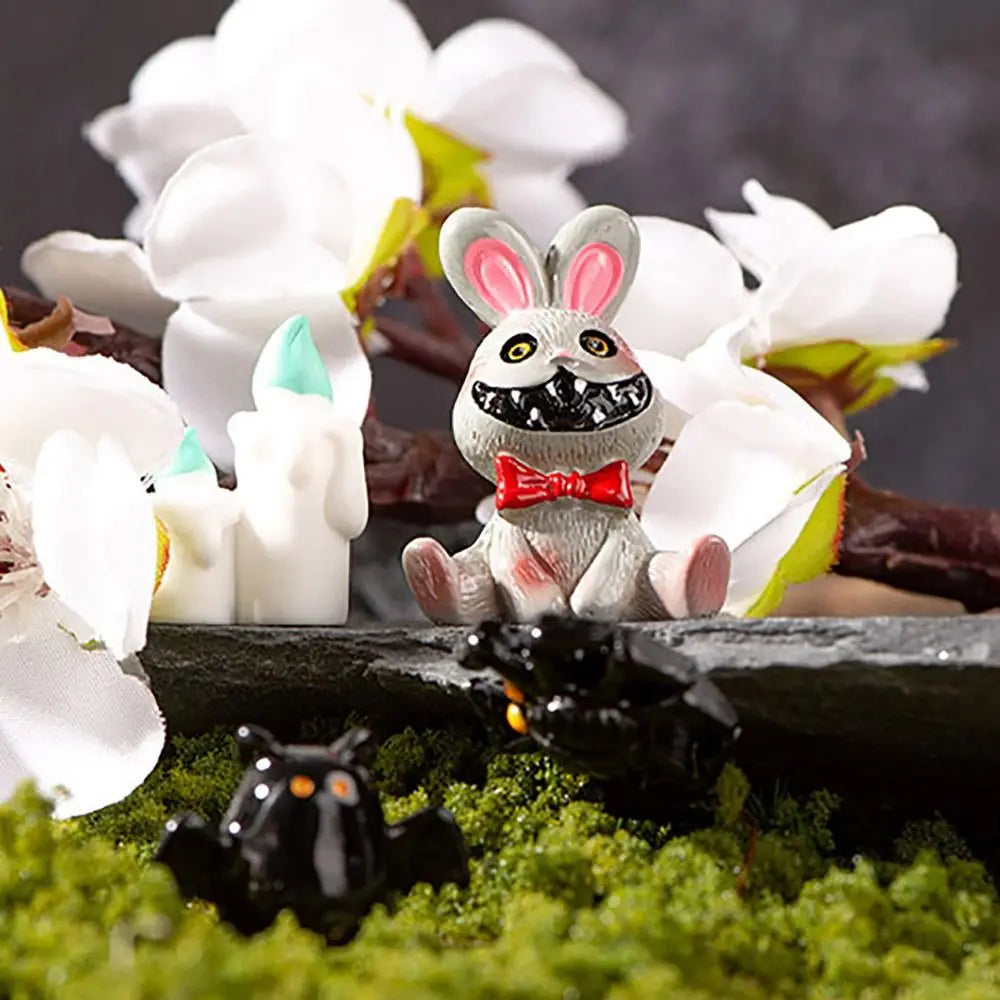 Mini Halloween Miniature Figurine Spider Bat Candle Skull Cartoon Scary Rabbit Statue Halloween Pranky Prop Desktop Knick-knack