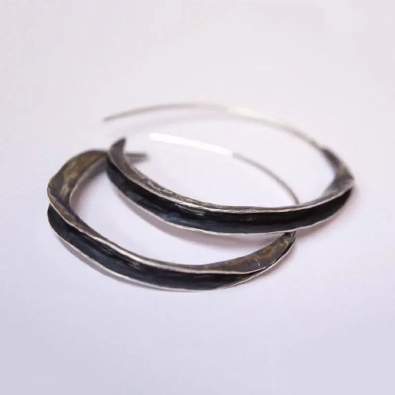 Simple Black Small Circle Hoop Earrings Gypsy Jewelry Antique Silver Color Spiral Metal Hook Earrings for Women