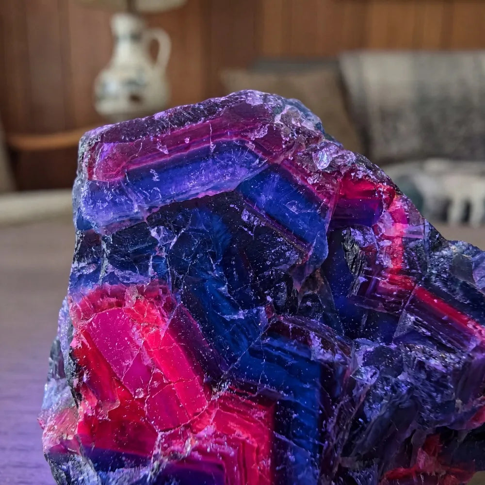 Natural Black Rose Fluorite Specimen Intense Red & UV Reactive Mineral Speciman Home Decoration Unique Holiday Gifts