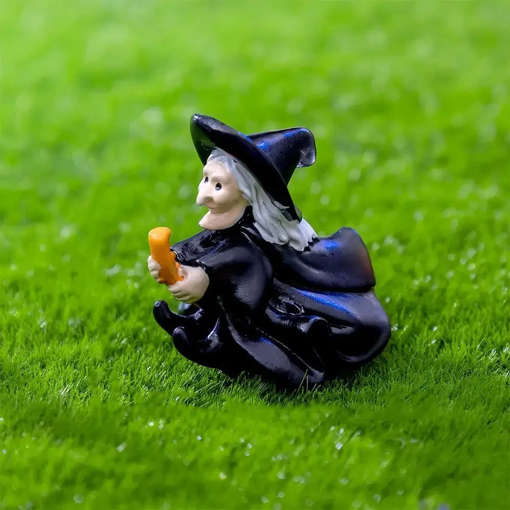 Mini Halloween Miniature Figurine Spider Bat Candle Skull Cartoon Scary Rabbit Statue Halloween Pranky Prop Desktop Knick-knack